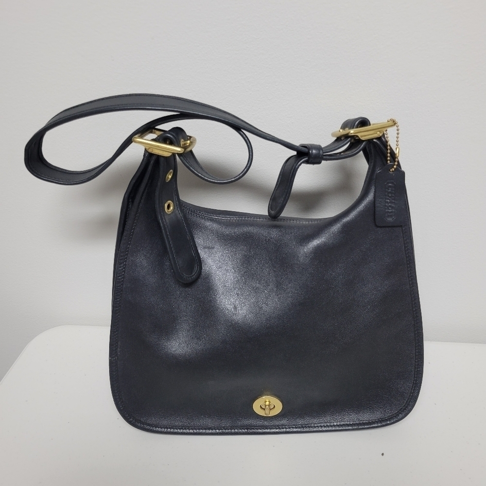 Coach 9718 Vintage Legacy Leather Flap Saddle Shoulder Bag.